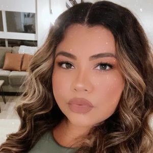 Meet your Posher, Xochitl